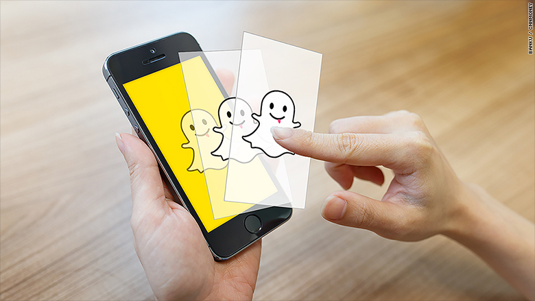 6 Hidden Snapchat Tricks to Turn You into a Marketing Master