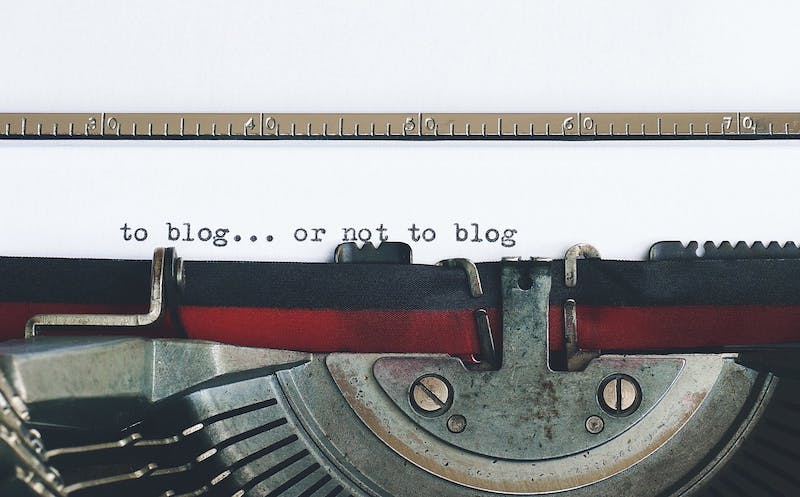 Two ways to implement a blog in Magento2. Which will you choose?