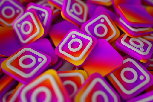 Instagram Hashtags vs. Keywords: Which Drives More Engagement?